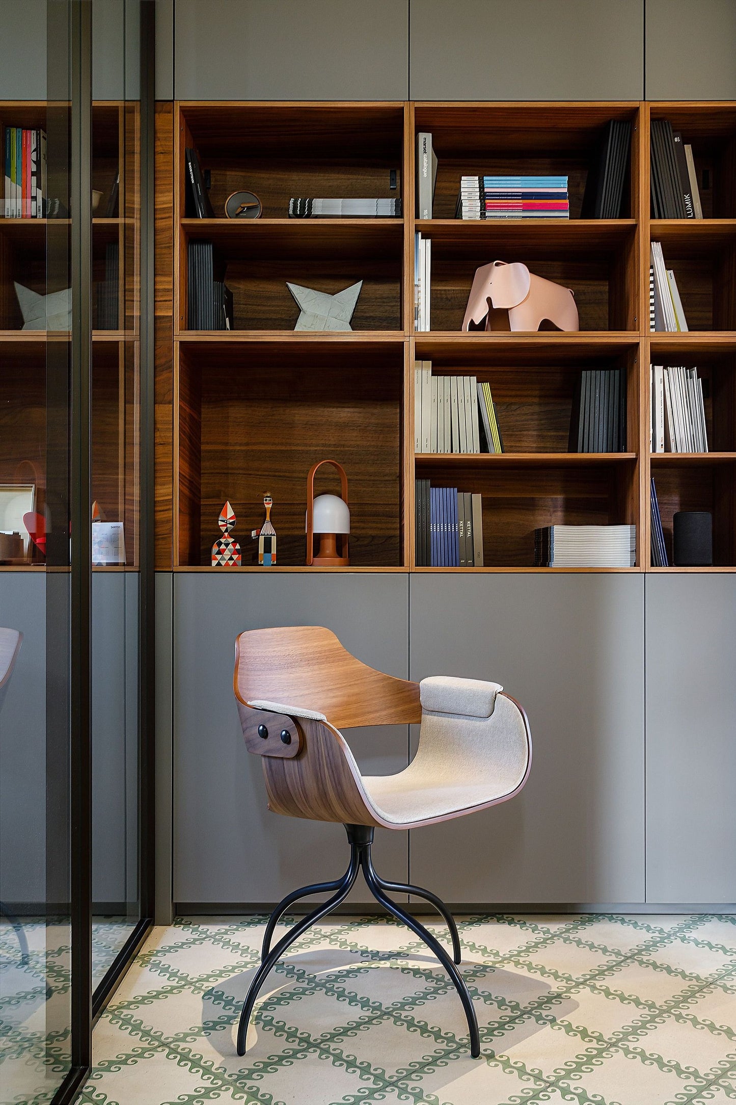 Bd Barcelona Showtime Dining Chair