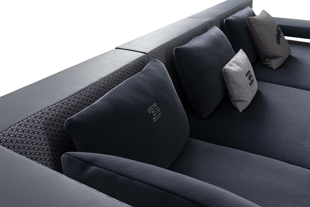 Bugatti Flow Sofa