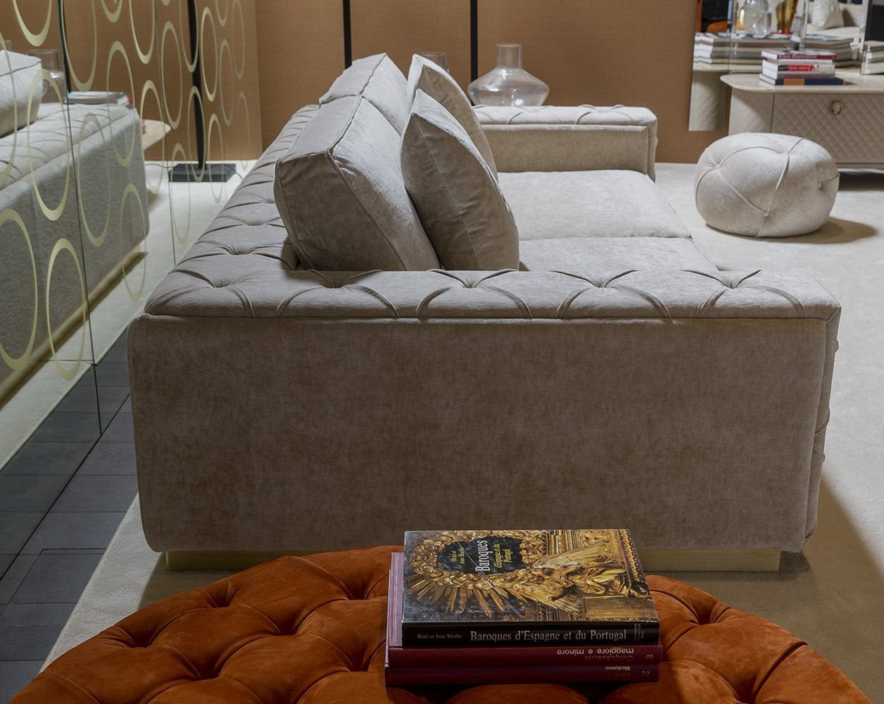Alberta Tracy Sofa