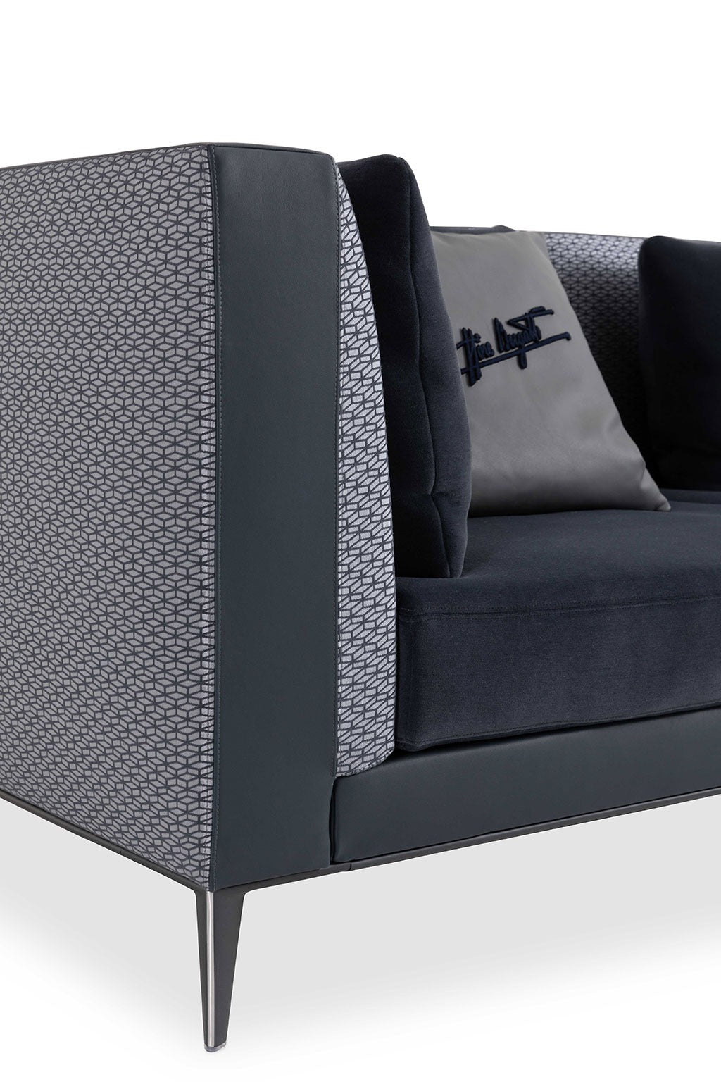 Bugatti Flow Sofa