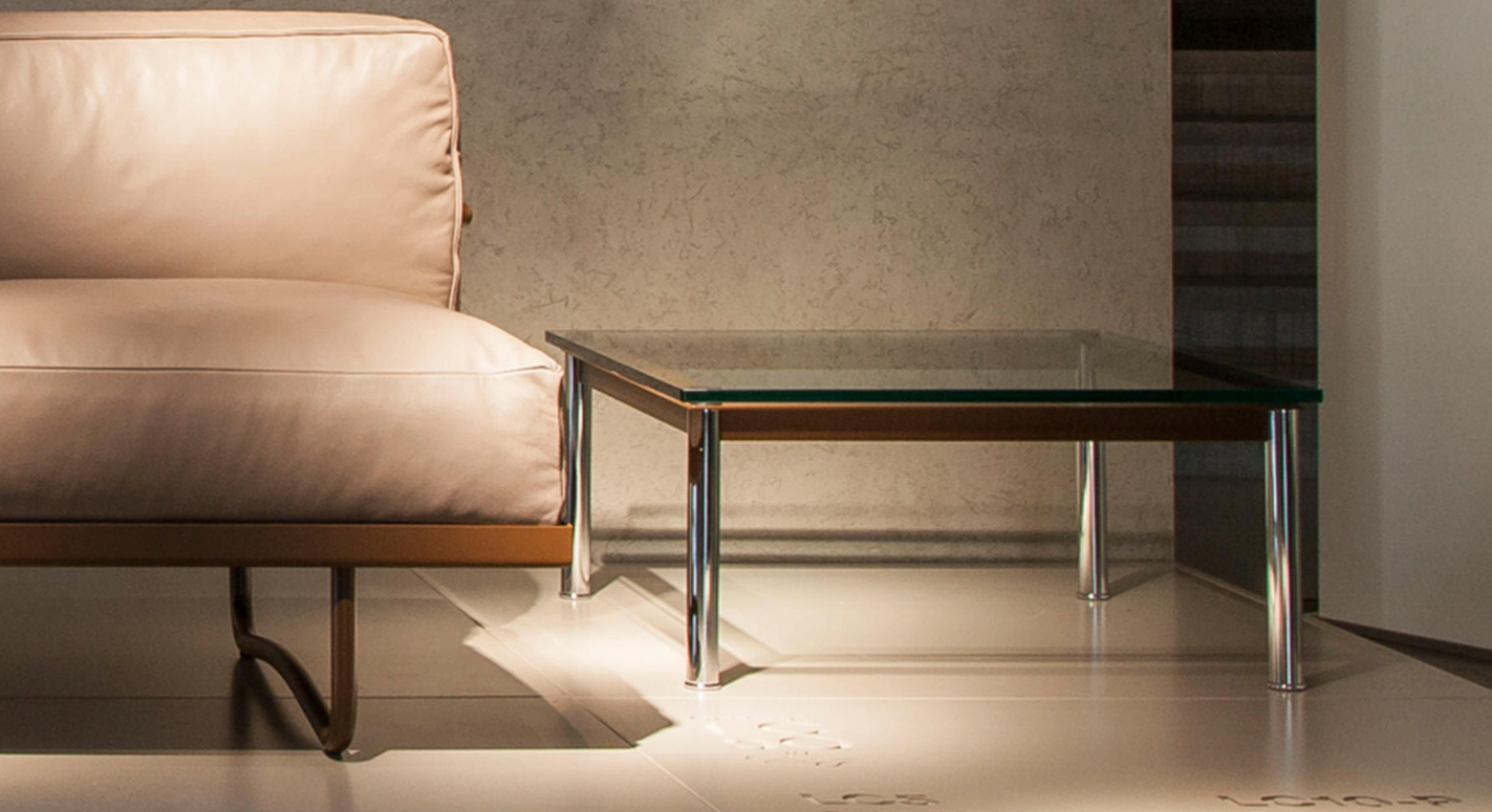 Cassina 10 Table En Tube Basse Coffee Table