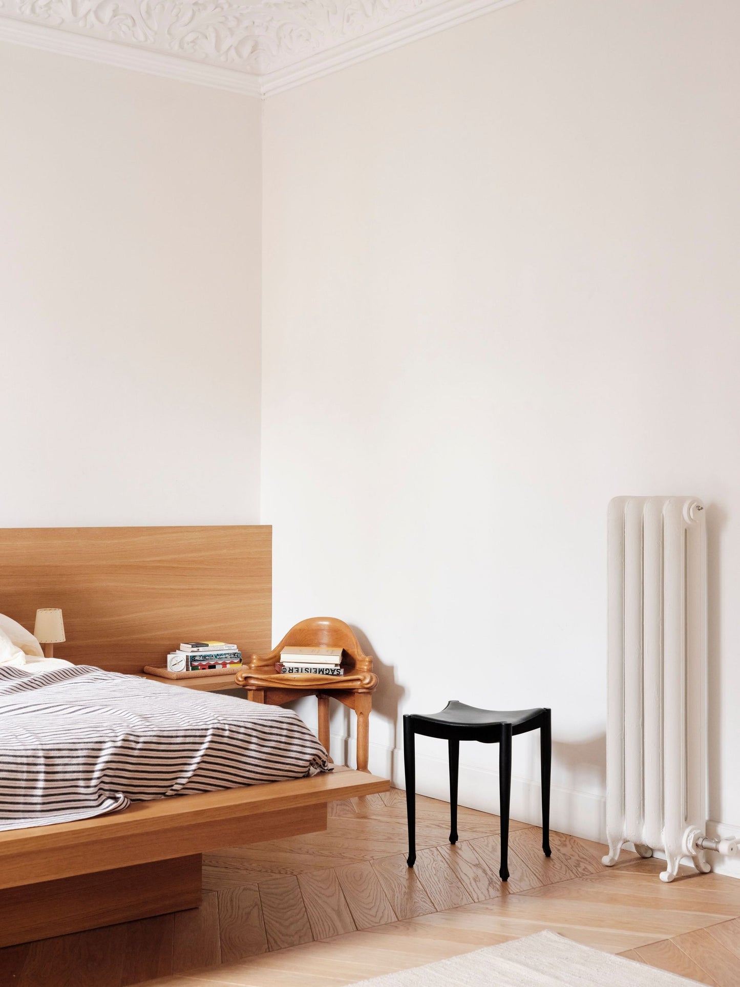 Bd Barcelona Calvet Dining Chair