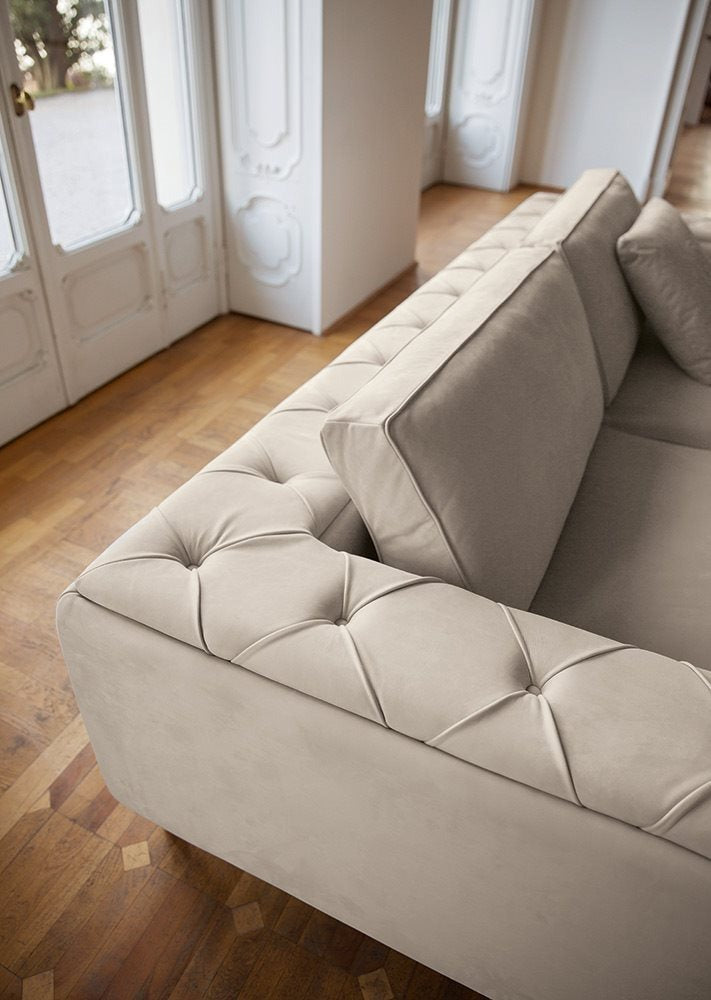 Alberta Belmondo Sofa