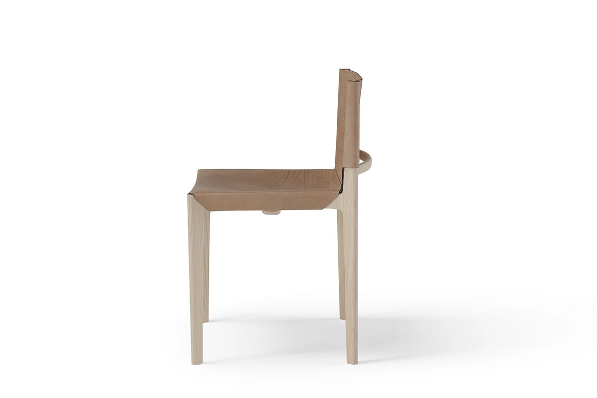 Amura Stilt Dinning Chair