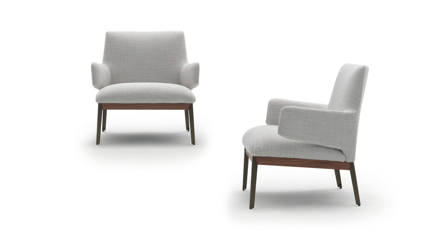 Arflex Hug Leisure Chair