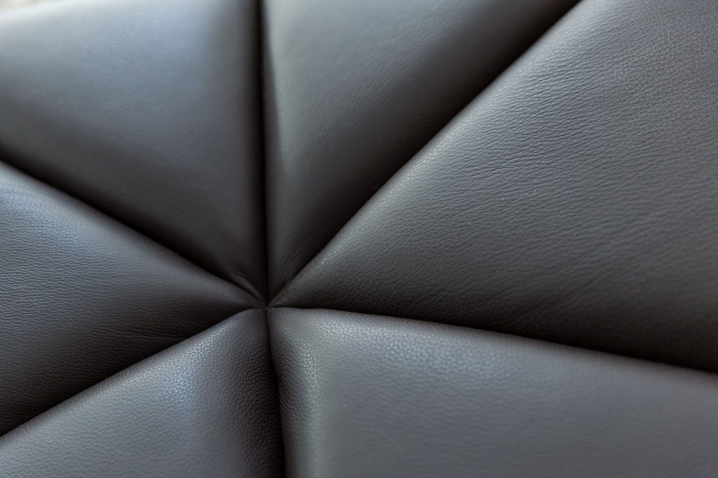 Alberta Gossip Leisure Chair