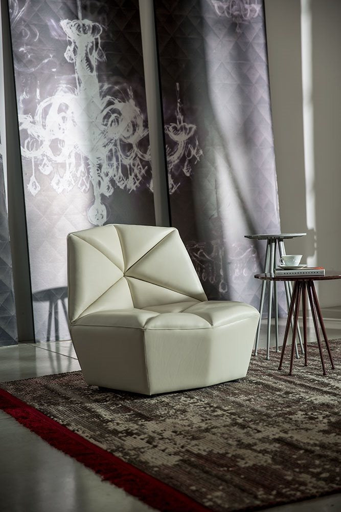 Alberta Gossip Leisure Chair