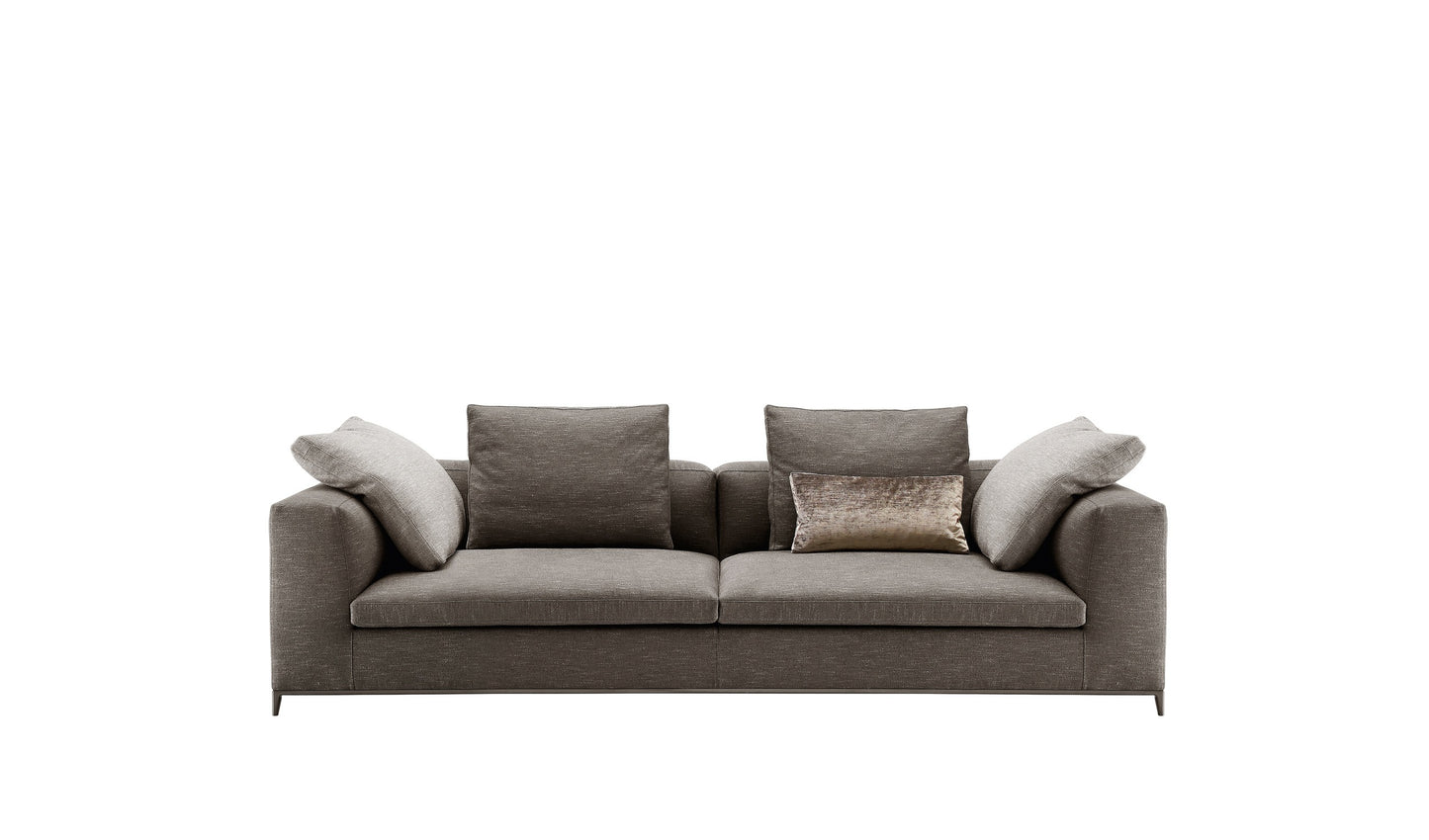 B&B Michel Club Sofa