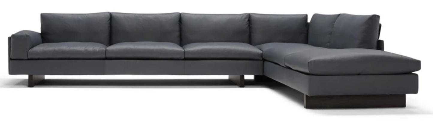 Amura Tau Sofa