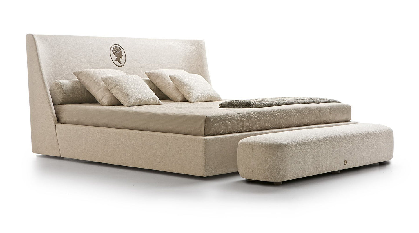 Alberta Vivien Bed