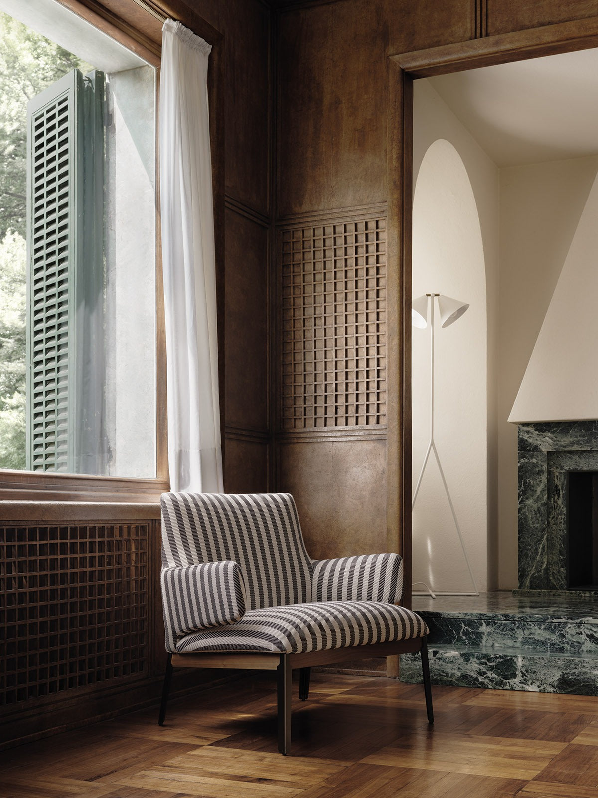 Arflex Hug Leisure Chair