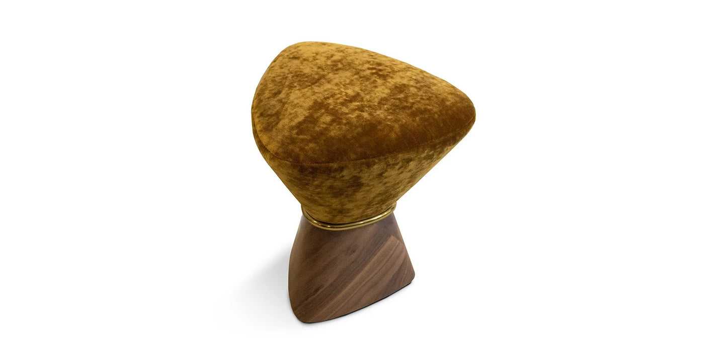 Alma De Luce Phu Cau Stool