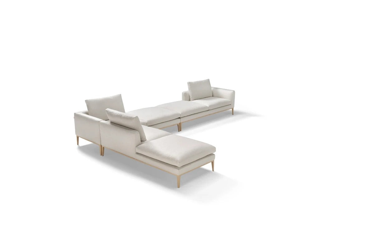 Amura Leonard Sofa