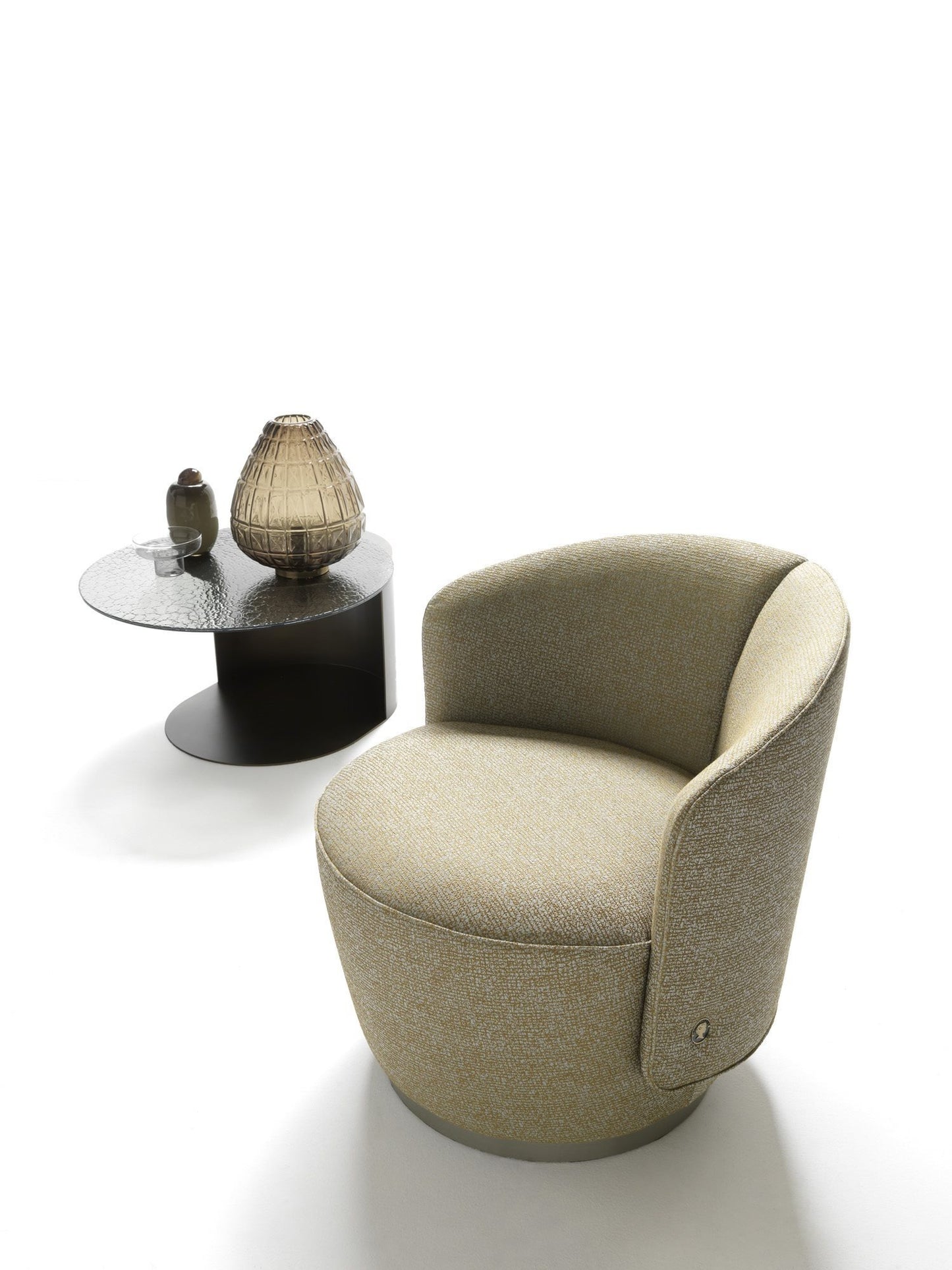 Alberta Yvonne Leisure Chair