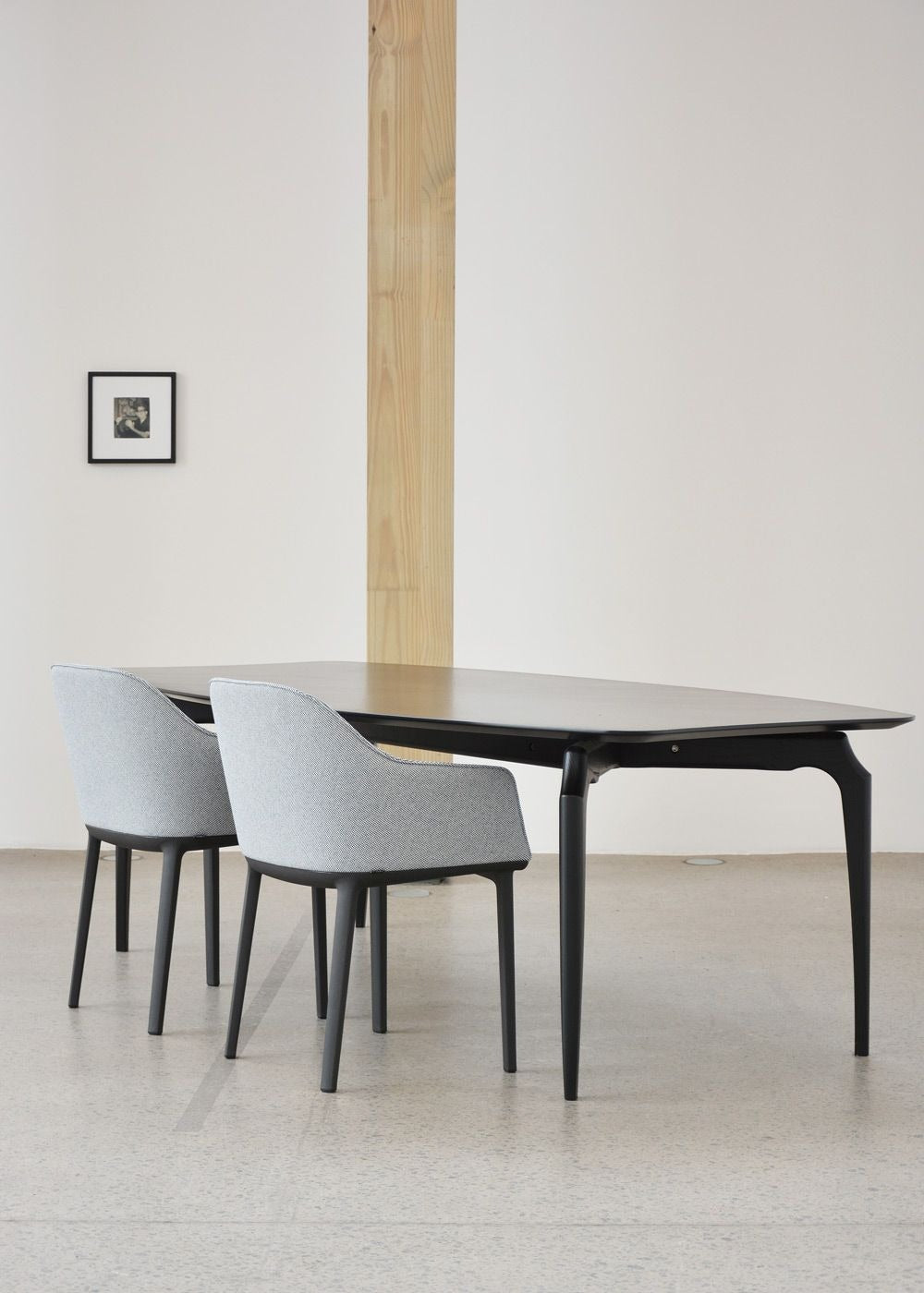 Bd Barcelona Gaulino Dining Table