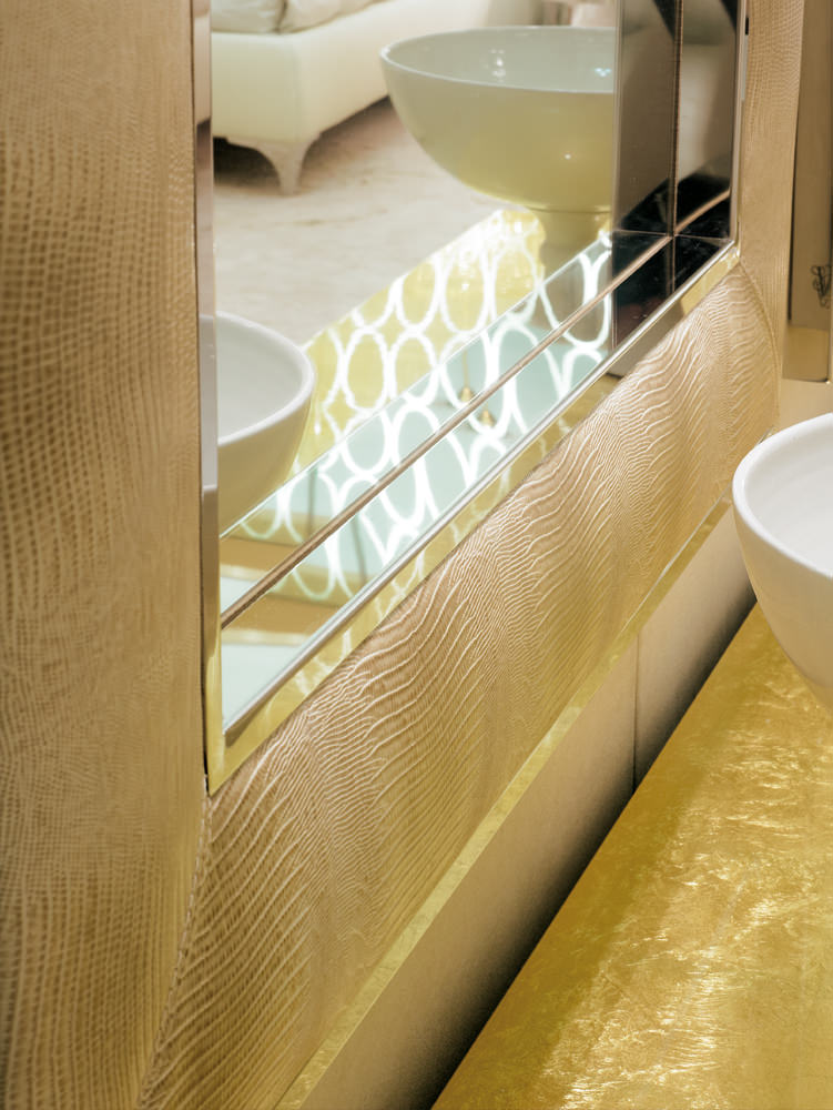 Visionnaire Kudrun Mirror