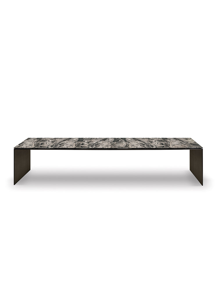 Minotti Linha Dining Table
