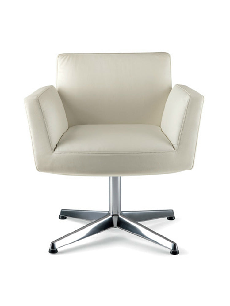Poltrona Frau Chancellor Leisure Chair