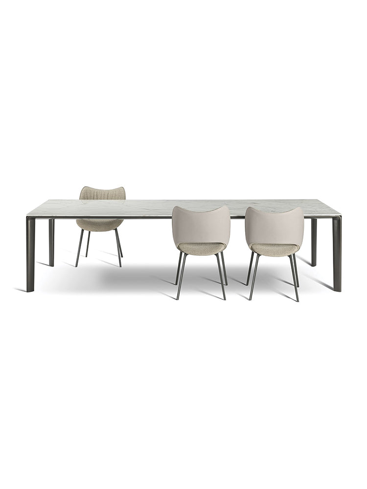 Poltrona Frau Homey Dinning Table