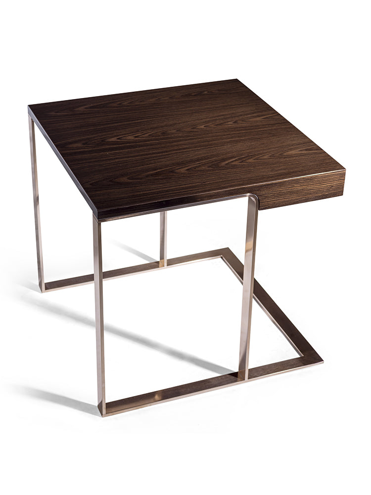 Vissionnaire Douglas Side Table
