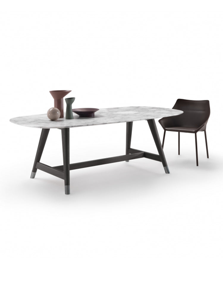 Flexform Desco Dinning Table