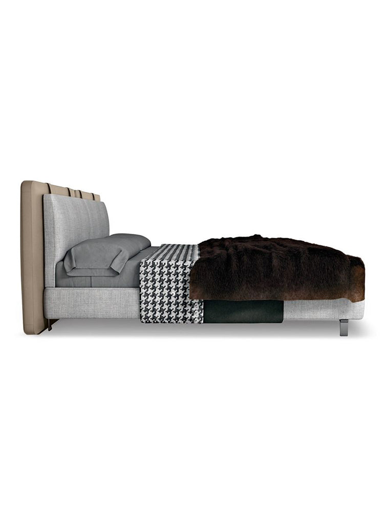 Minotti Tatlin "Soft" Bed