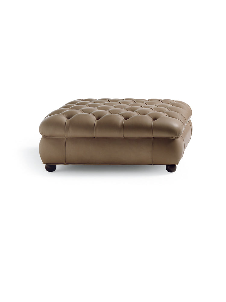Poltrona Frau Chester One Stool