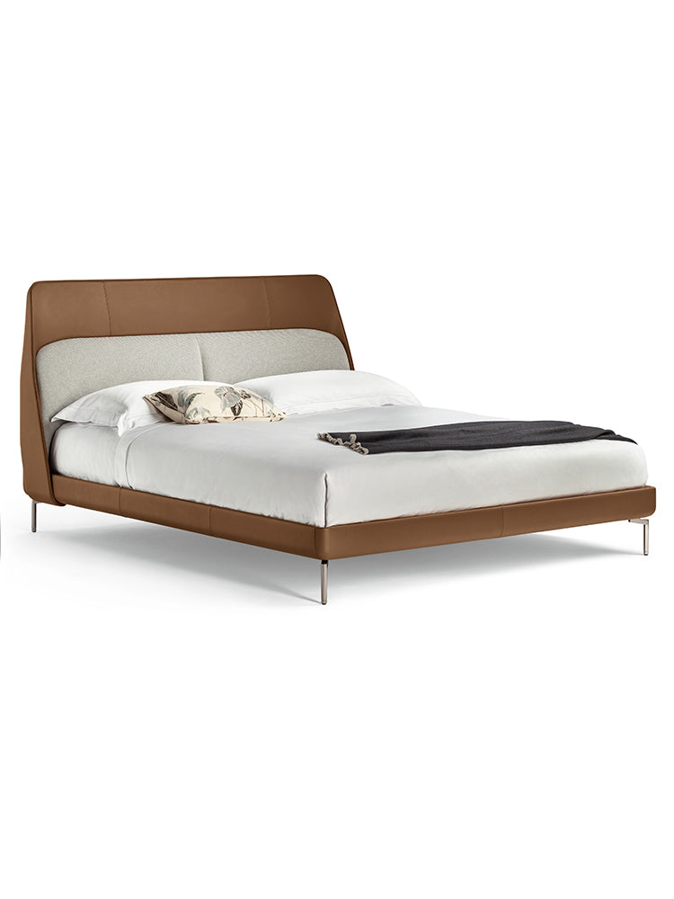 Poltrona Frau Coupé Bed