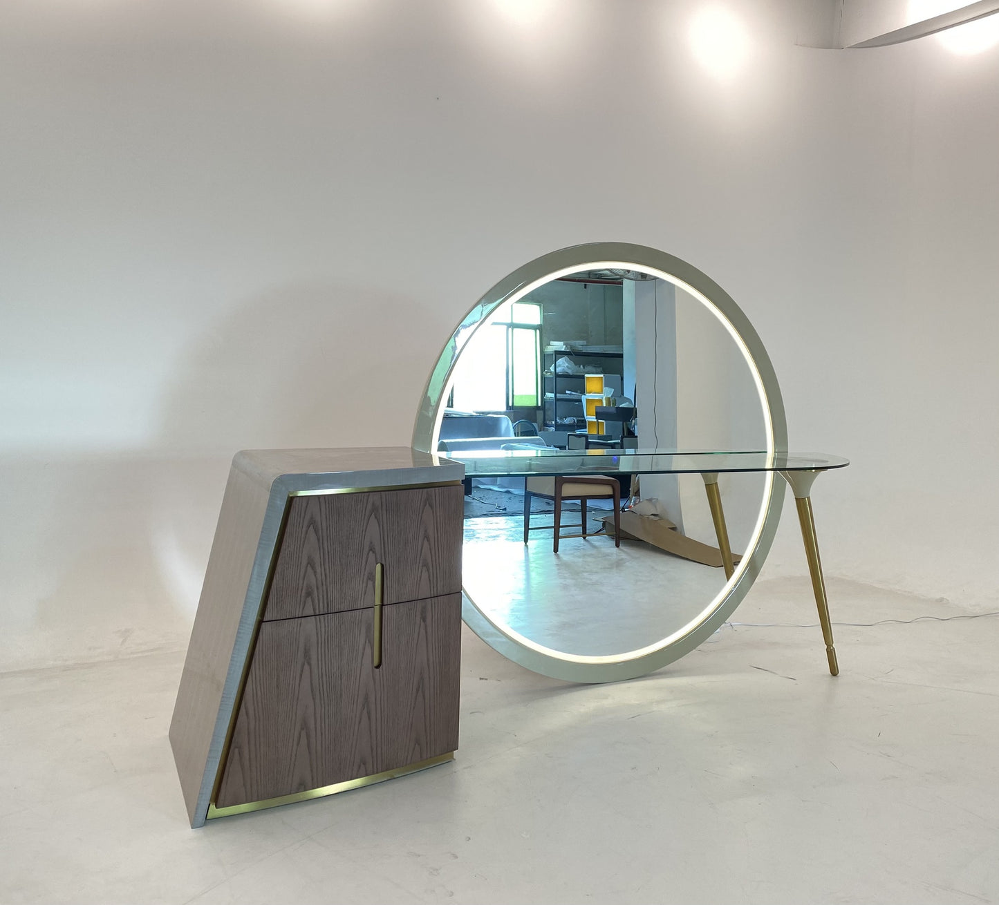 Visionnaire Westley Dresser