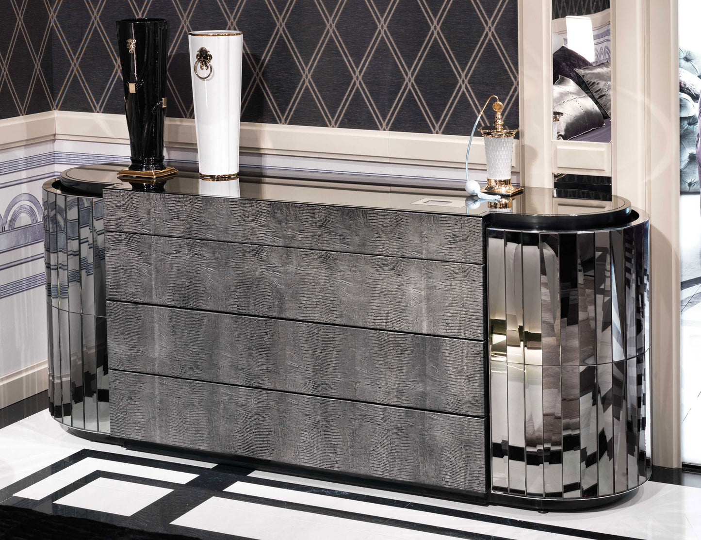Visionnaire Vaslav Sideboard