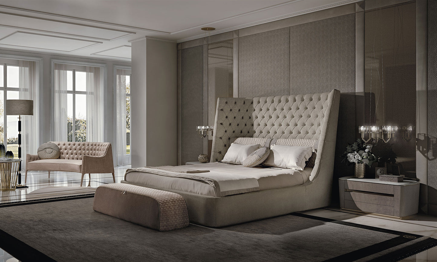 Vittoria Frigerio Cini Stool