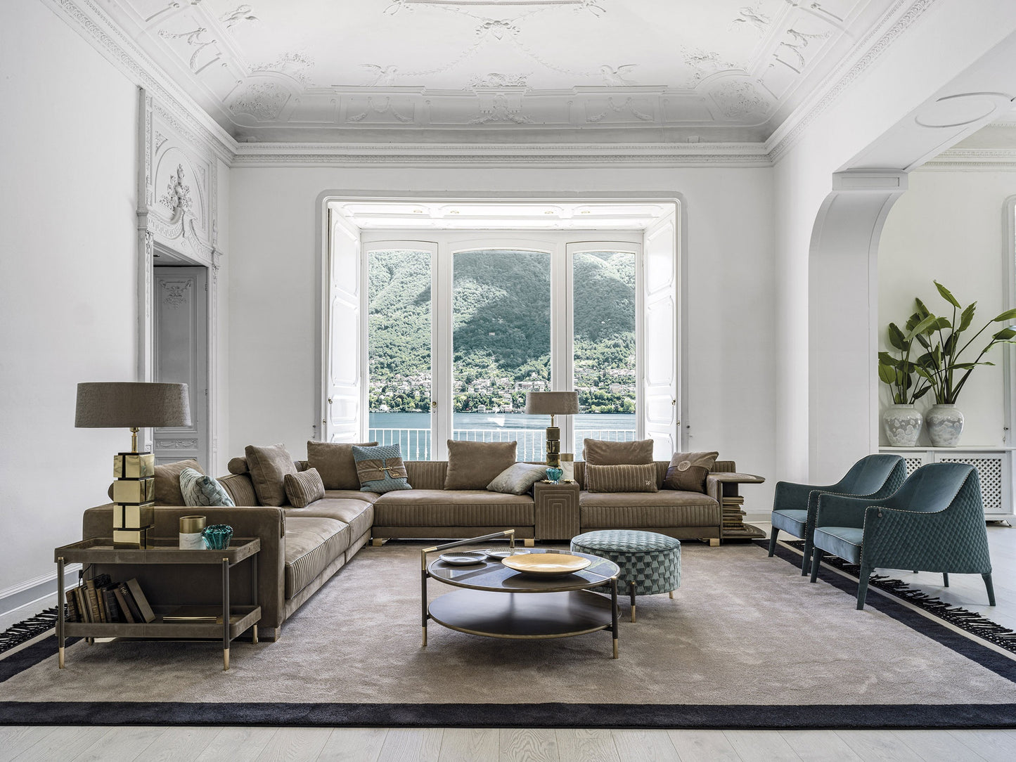 Vittoria Frigerio Araldo Side Table