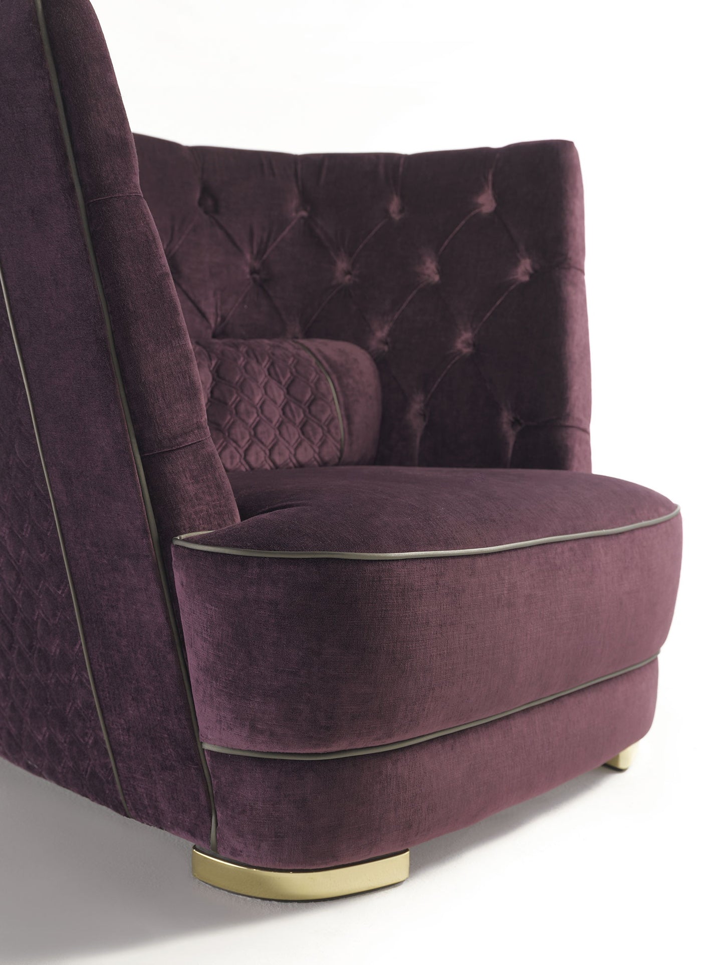 Vittoria Frigerio Greppi High Capitonne Leisure Chair