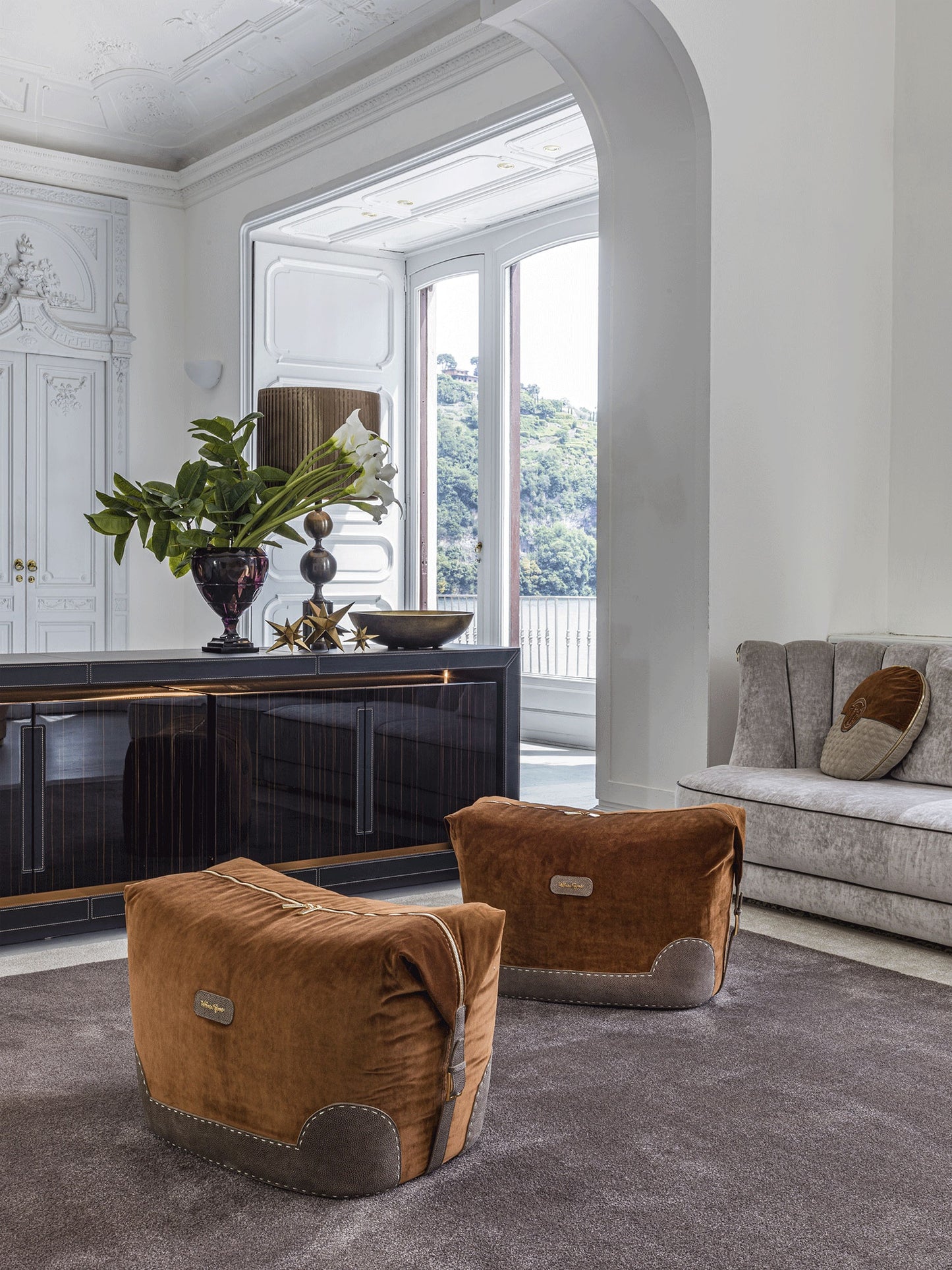 Vittoria Frigerio Bardi Stool