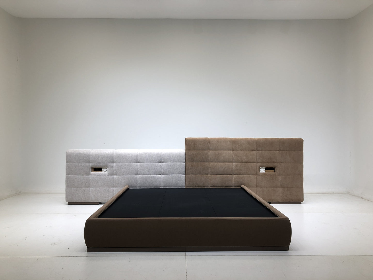 Minotti Lawrence Bed