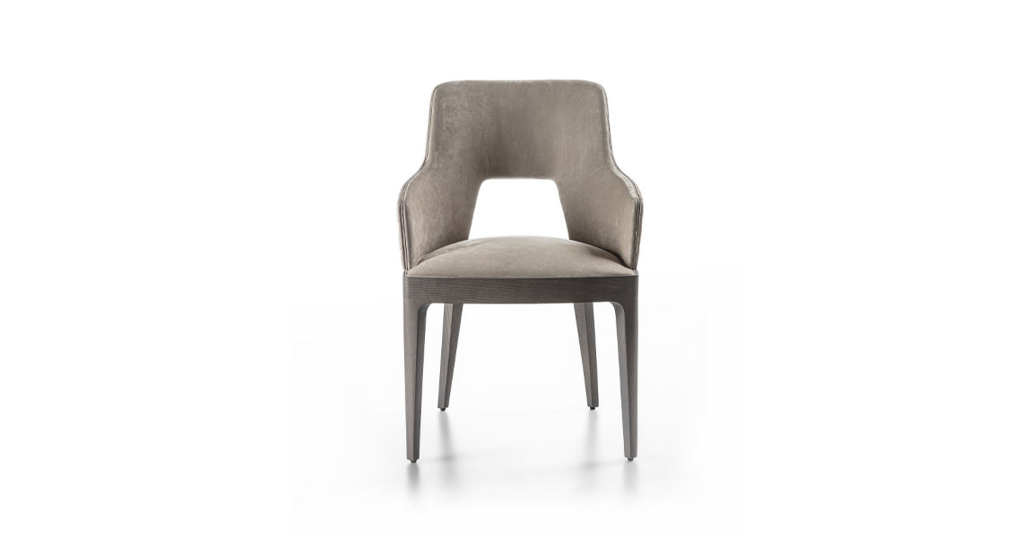 Vittoria Frigerio Reina Dinning Chair