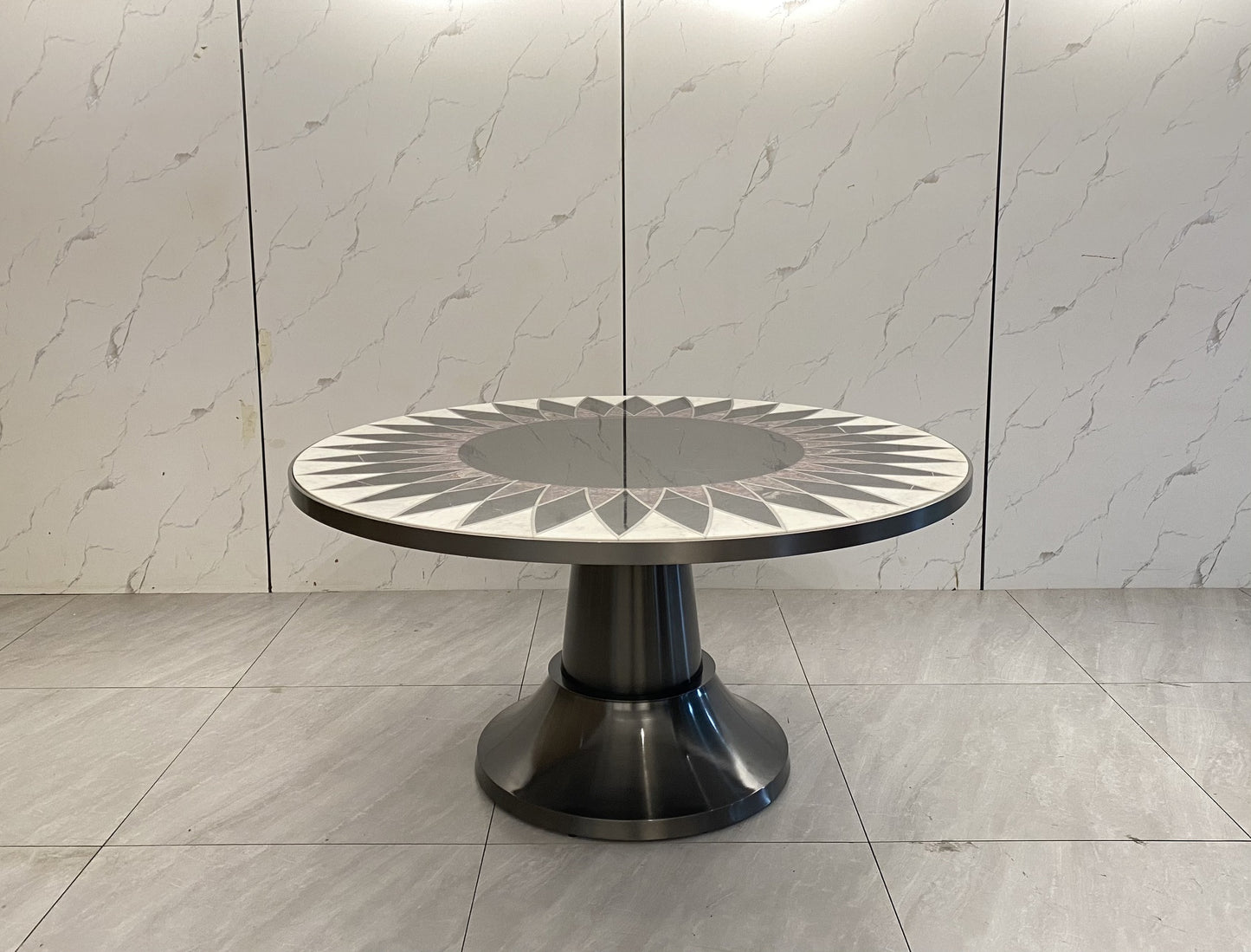 Visionnaire Raidho Dinning Table