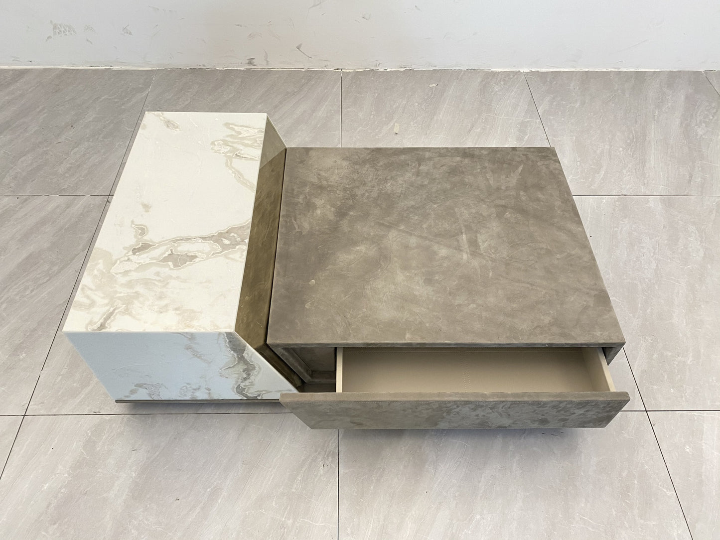Longhi Bold Coffee Table