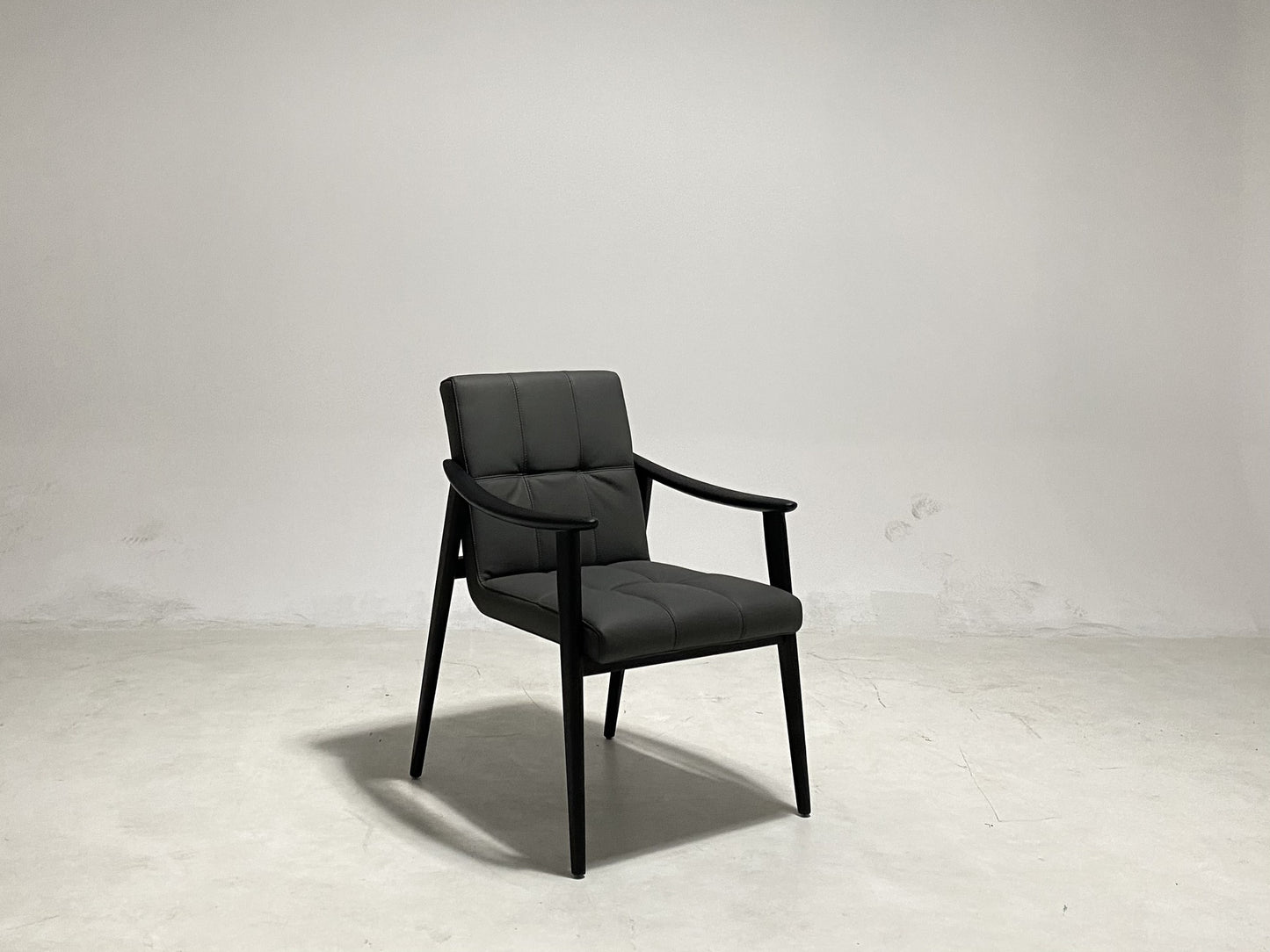 Minotti Fynn Dining Chair