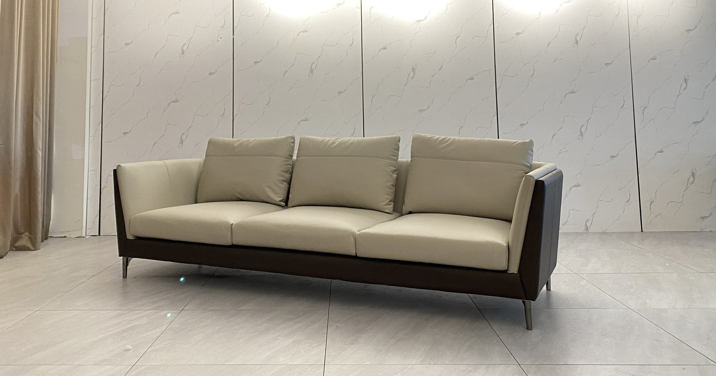 Poltrona Frau Bretagne Sofa