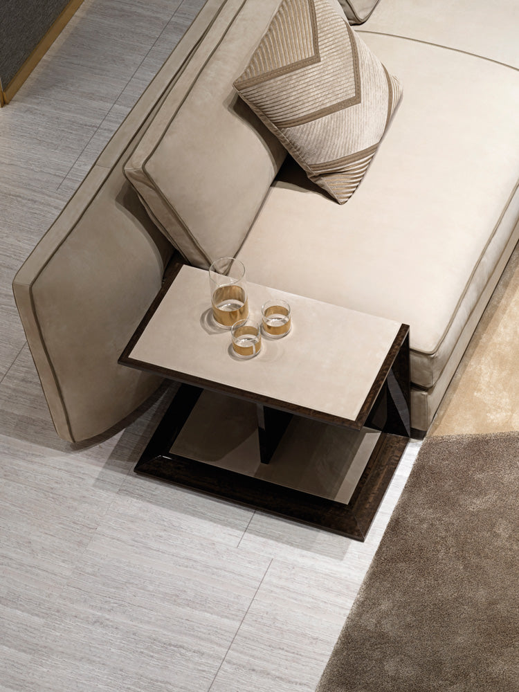 Vissionnaire Auryn Side Table