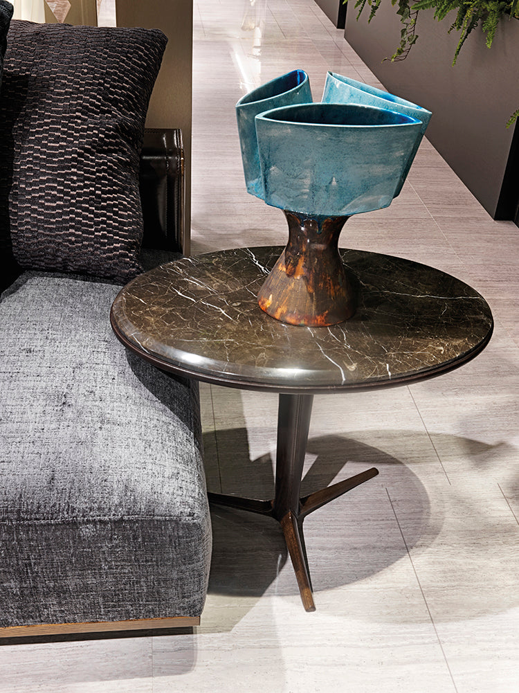 Vissionnaire Gustav Side Table