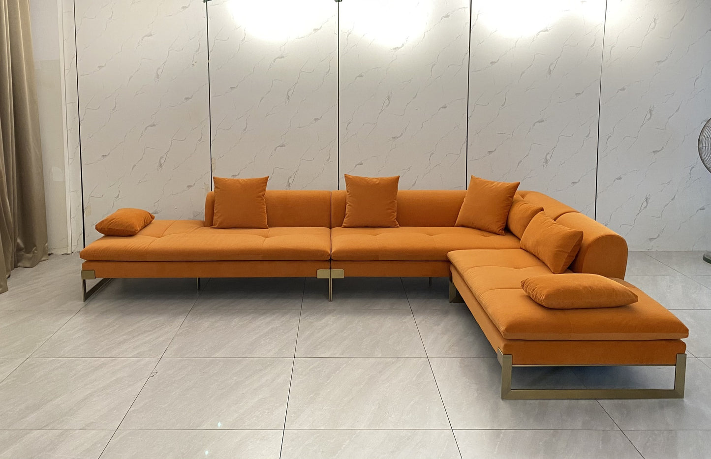 Baxter Viktor Sofa