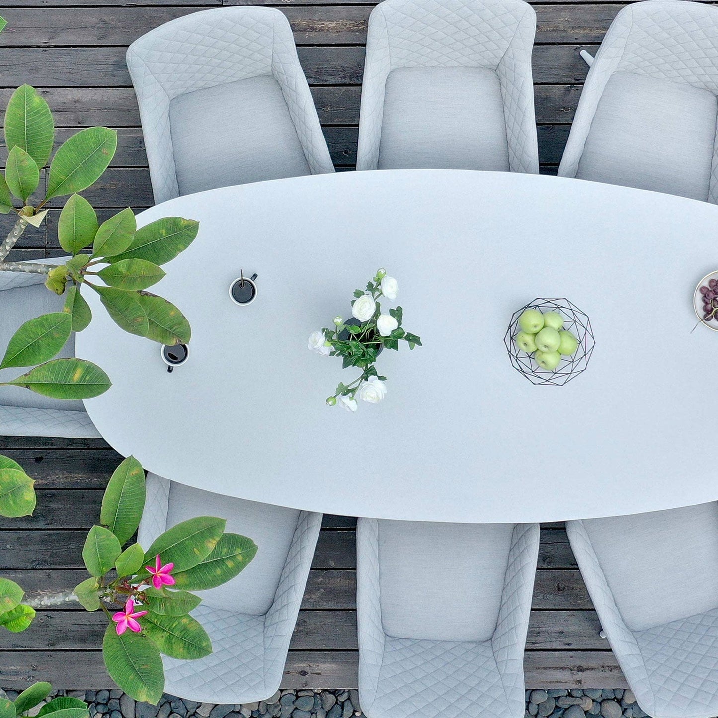 Zest Outdoor 8 Seat Oval Dining Set