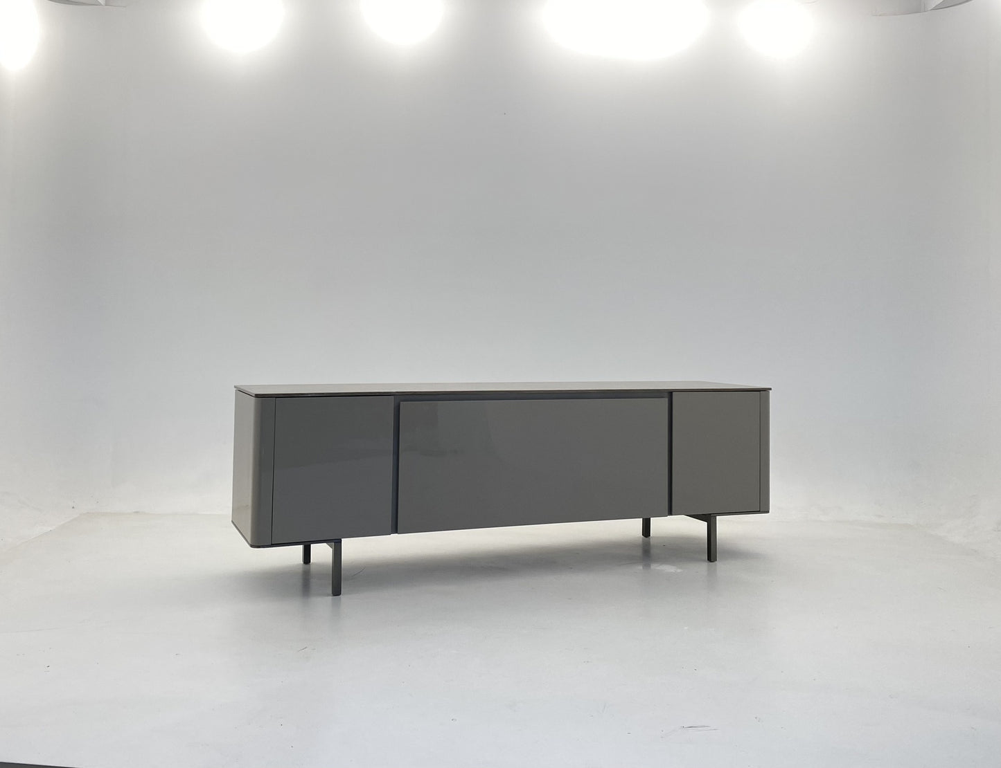 Minotti Lou sideboard