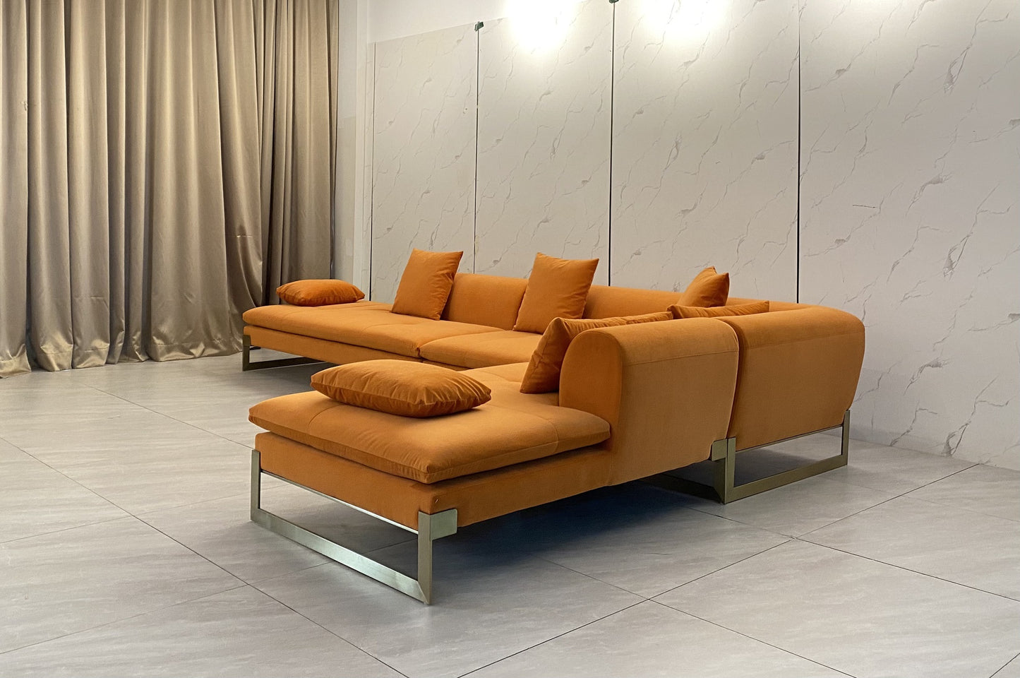 Baxter Viktor Sofa