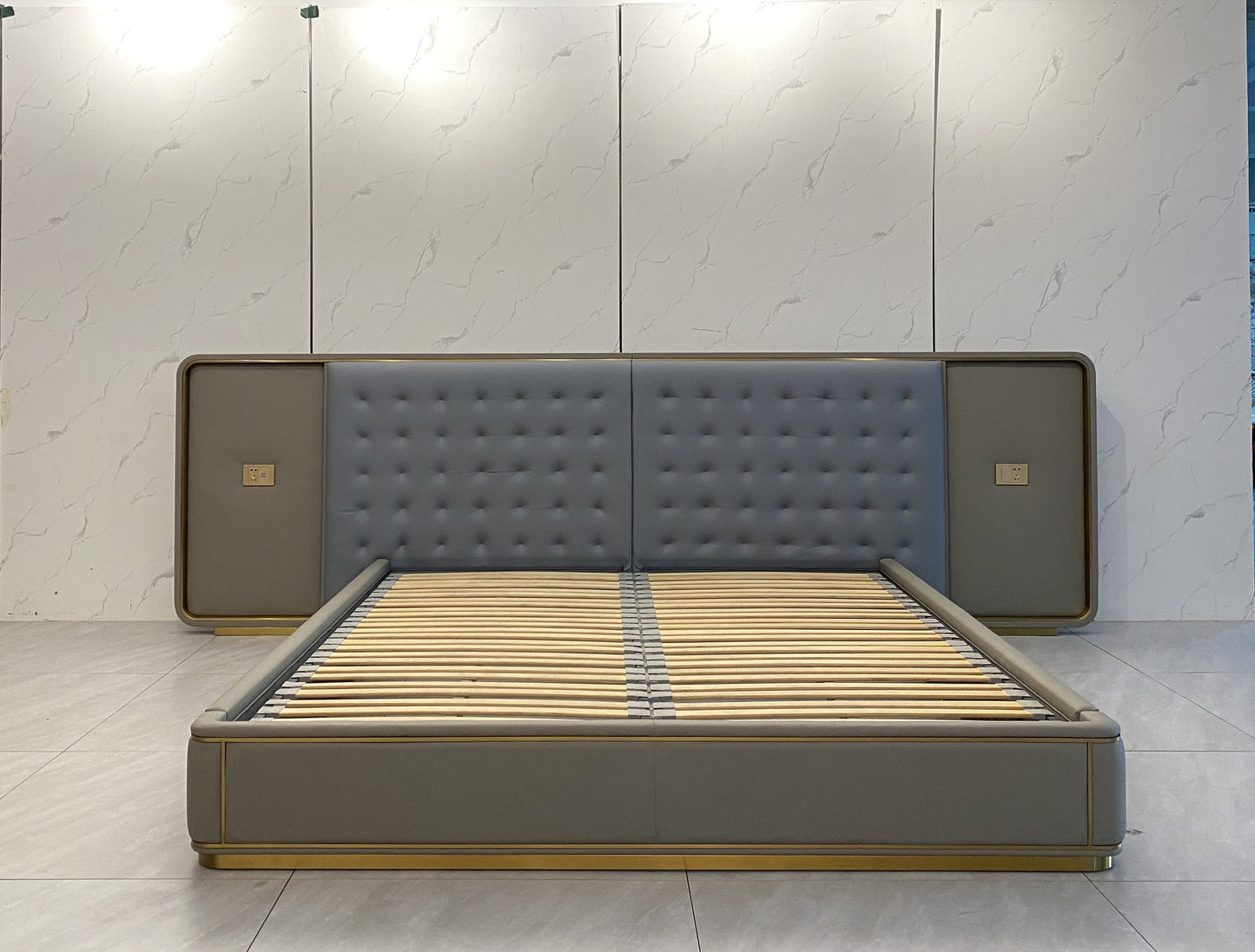 Visionnaire Ripley Bed