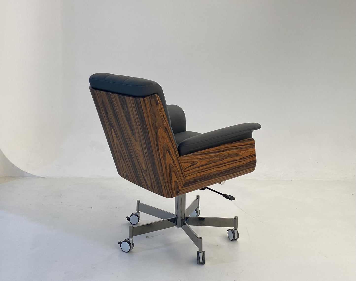 Minotti Daiki Studio Office Chair