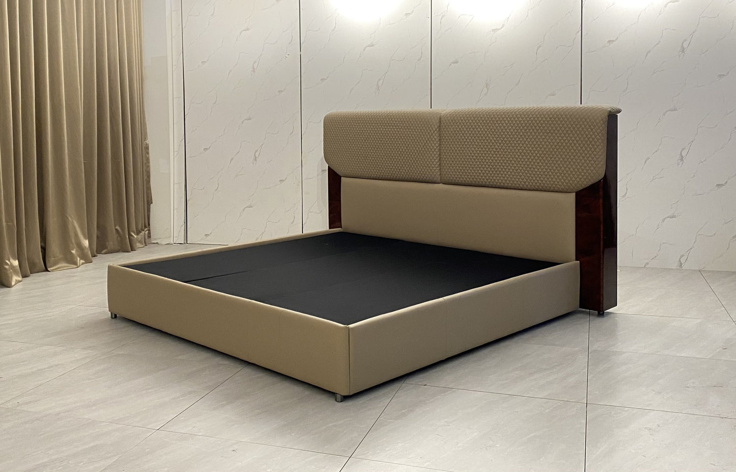 Bentley Berwick Bed