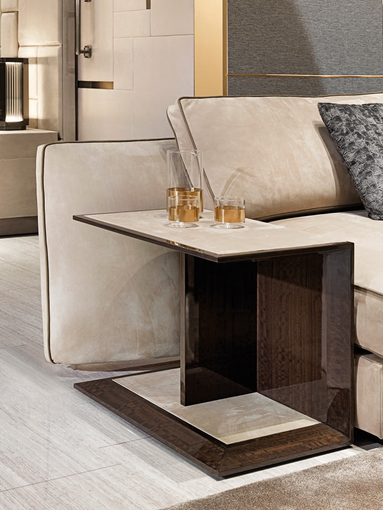 Vissionnaire Auryn Side Table